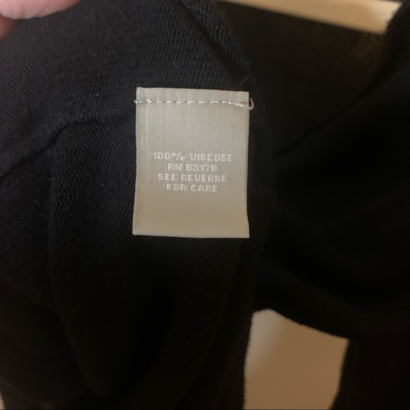 3/$20 Joan Vass Black Button Up Cardigan W/Pockets - Picture 6 of 6